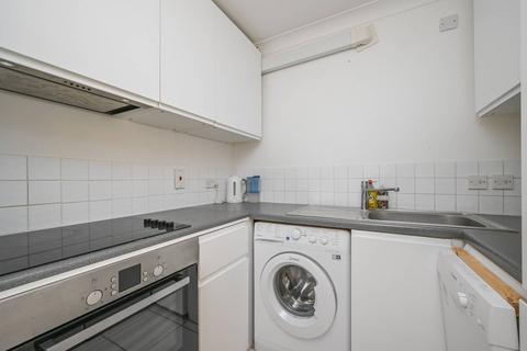 1 bedroom flat for sale, Burrells Wharf, Isle Of Dogs, London, E14