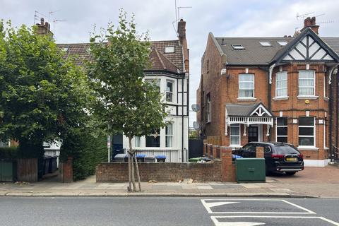 3 bedroom ground floor flat for sale, Brondesbury Park, London NW2