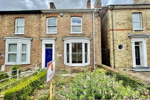 3 bedroom semi-detached house for sale, St Thomas Road, Spalding