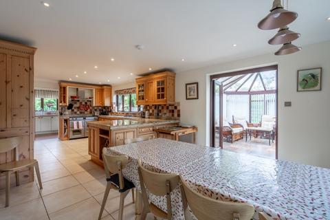 6 bedroom detached house for sale, Thorpe St Andrew