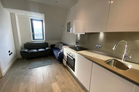1 bedroom flat to rent, Wellington Street,