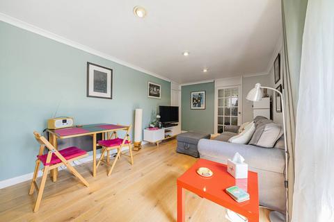 2 bedroom flat to rent, St Anns Hill, Wandsworth, London, SW18