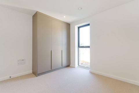 1 bedroom flat to rent, Beatrice Place, West Hill, London, SW19