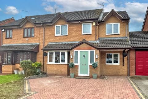 4 bedroom semi-detached house for sale, Lakeside Close, Willenhall
