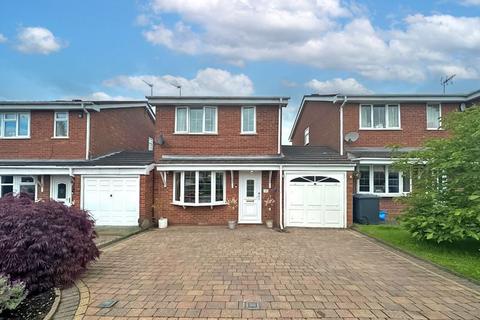 3 bedroom detached house for sale, Rosewood Gardens, Essington