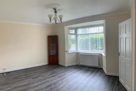 3 bedroom end of terrace house to rent, Edmonton Road, Manchester