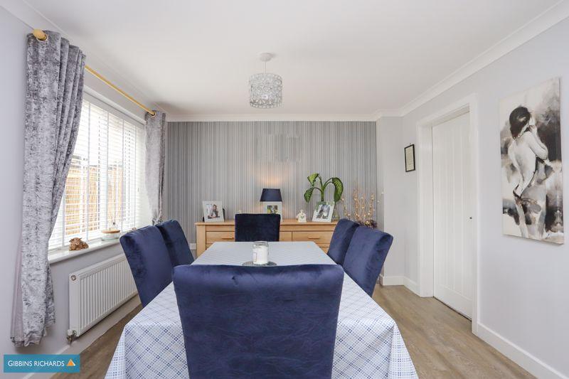 Sitting/Dining Room