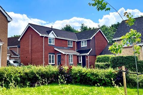 3 bedroom semi-detached house for sale, Jermyn Avenue, Bury St. Edmunds