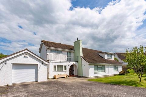 4 bedroom detached house for sale, Hunters Chase, Trearddur Bay