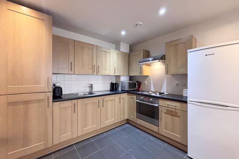 1 bedroom flat for sale, Aviation Drive, London