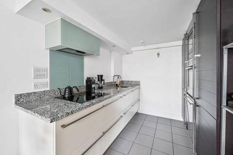 2 bedroom flat for sale, Building 22, Woolwich Riverside, London, SE18