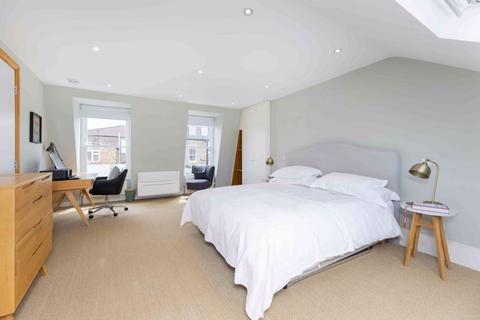9a Wendell Road, London, W12 9RS