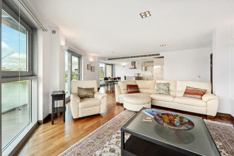 2 bedroom apartment for sale, Bridges Court Road, London SW11