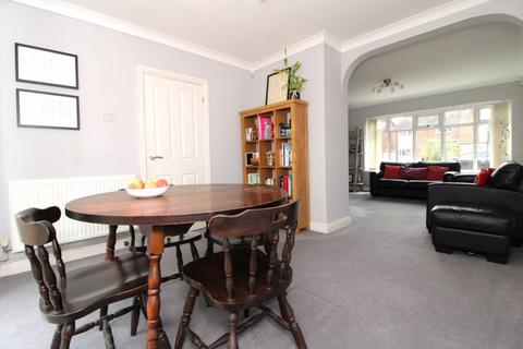 3 bedroom detached house for sale, Fernleigh Road, Walsall.WS4 2EZ