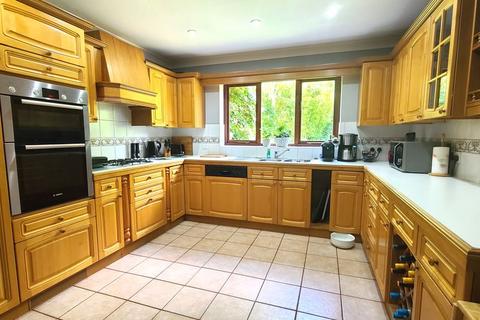 5 bedroom detached house for sale, Bramber