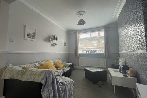 2 bedroom terraced house for sale, Lovett Street, Grimsby