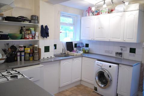 4 bedroom terraced house for sale, Palmerston Road, Bowes Park N22