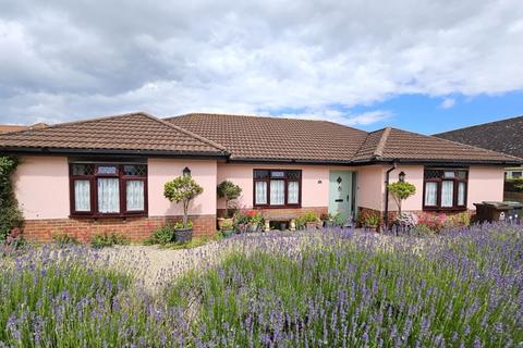 4 bedroom detached bungalow for sale, Montserrat Road, Lee-On-The-Solent, PO13