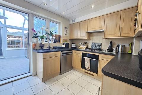 3 bedroom detached house for sale, Beaufort Close, Lee-On-The-Solent