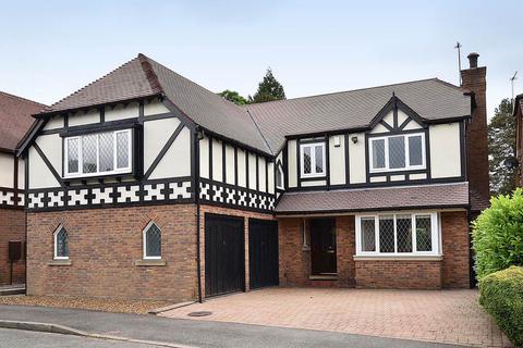 5 bedroom detached house to rent, Buckingham Drive, Knutsford