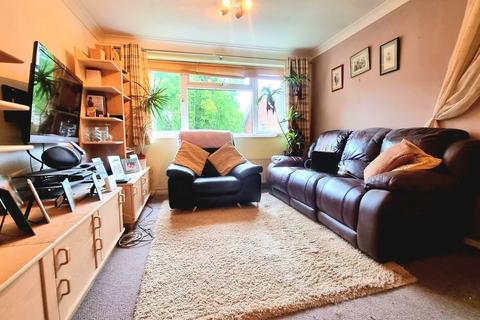 8 Tallack Close, Harrow, HA3 7DN
