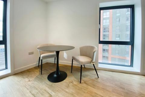 1 bedroom apartment to rent, Phoenix, Saxton Lane