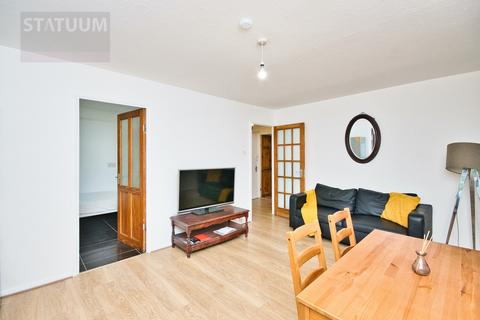 3 bedroom apartment to rent, Abbey Lane, Stratford, Olympic Village, East London, E15