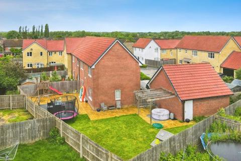 3 bedroom semi-detached house for sale, Bramble Court, Cricklade, Wiltshire
