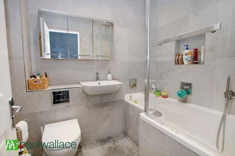 23 Rogers Close, Cheshunt, Waltham Cross, EN7 6XW