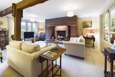 4 bedroom house for sale, Sparrows Green, Wadhurst