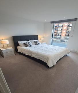 1 bedroom apartment to rent, Hamond Court, Kingston Upon Thames KT2