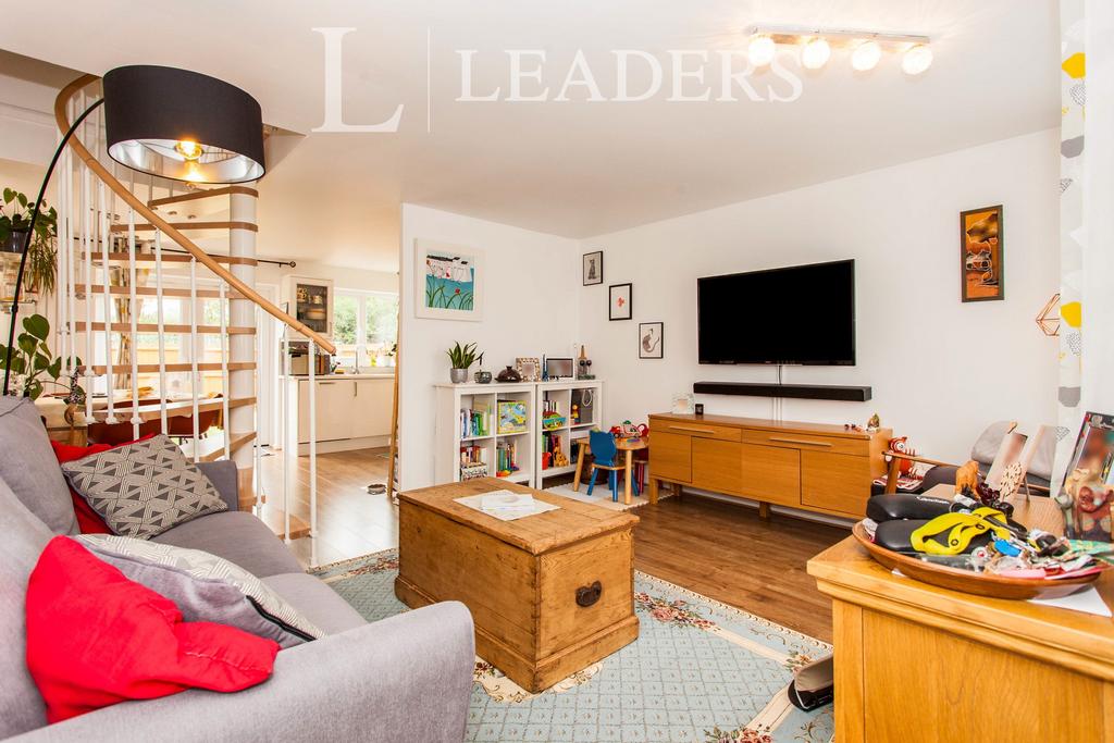 The Paddocks High Roding The Paddocks 3 bed semi-detached house - £1,900 pcm (£438 pw)
