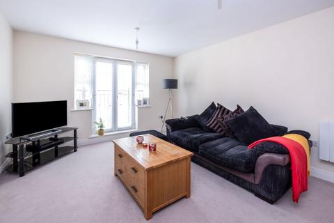 2 bedroom apartment to rent, Ashville Way, Wokingham
