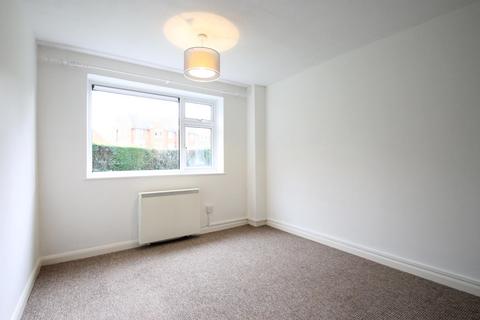 1 bedroom flat to rent, Windsor Court, Horsham