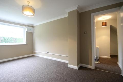 1 bedroom flat to rent, Windsor Court, Horsham