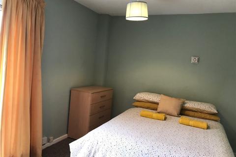 3 bedroom apartment to rent, Crown Street, Portsmouth PO1