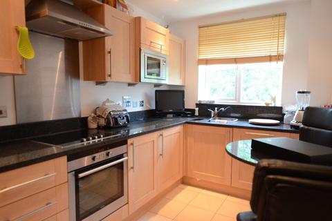 2 bedroom apartment to rent, Pennethorne, Camberley