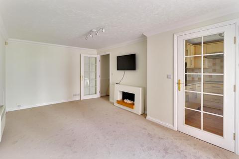 1 bedroom apartment for sale, Chartwell Lodge, Tunbridge Wells TN4