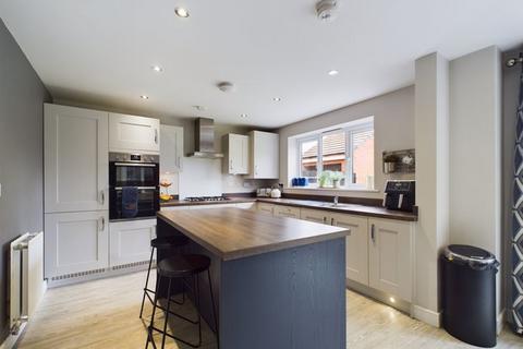 18 Drabble Close, Shifnal, TF11 9QN
