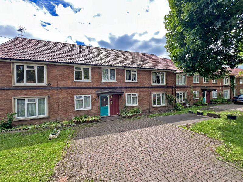 Lower Street, TETTENHALL 1 bed apartment for sale £90,000