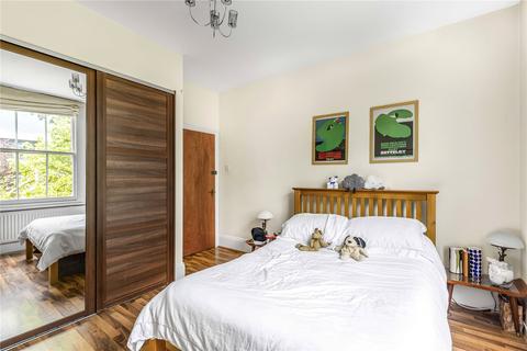 2 bedroom flat to rent, Lambert Road, London, SW2