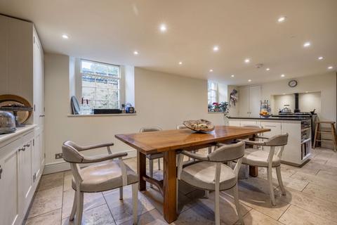 Brunswick House, 33 Fromefield, Frome, BA11 2HE