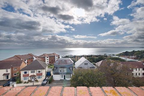 2 bedroom apartment for sale, San Remo Towers, Sea Road, Bournemouth, BH5