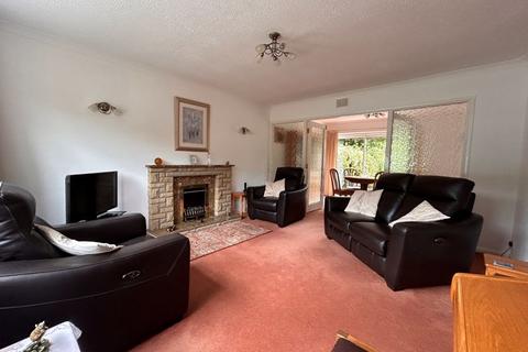 4 bedroom detached house for sale, Holloway Drive, Pershore