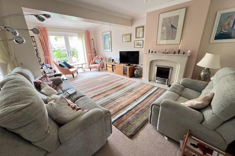 3 bedroom semi-detached house for sale, Lynfield Road, Frome