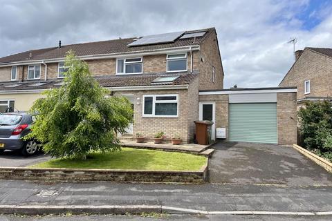 3 bedroom semi-detached house for sale, Lynfield Road, Frome