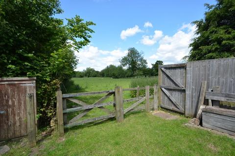 6 Barley Close, Lewknor, Watlington, OX49 5UA
