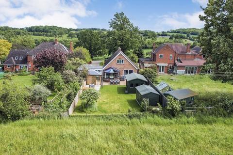 4 bedroom detached house for sale, Bedford Road, Bedford MK43