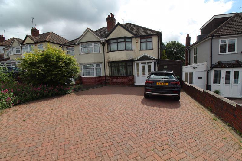 Perry Hill Road, Oldbury B68 3 bed semidetached house for sale £270,000