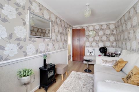 2 bedroom flat for sale, Dalelands West, Market Drayton TF9